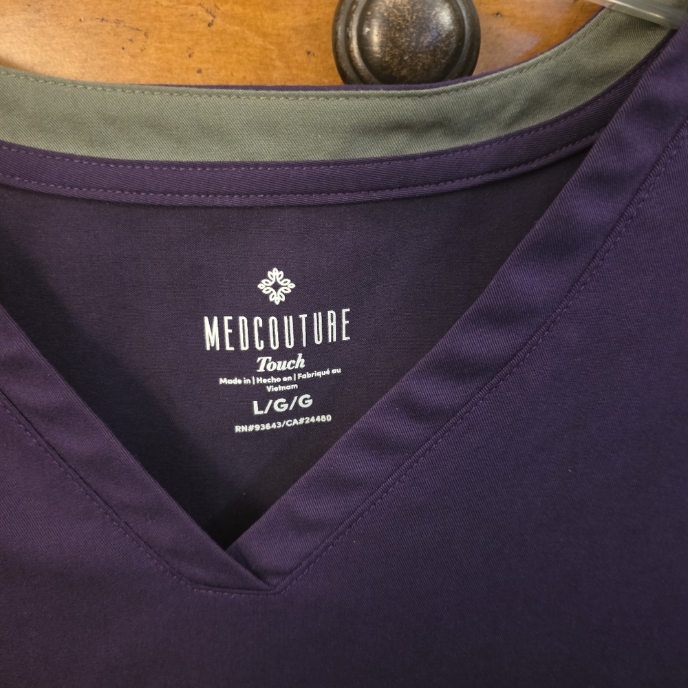 Med Couture Women's Deep Purple Short Sleeve Top - Picture 4 of 5
